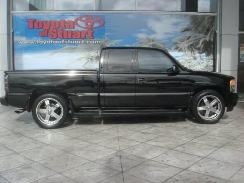 Onyx Black GMC Sierra 1500 C3 Extended Cab 4WD.  Click to enlarge.