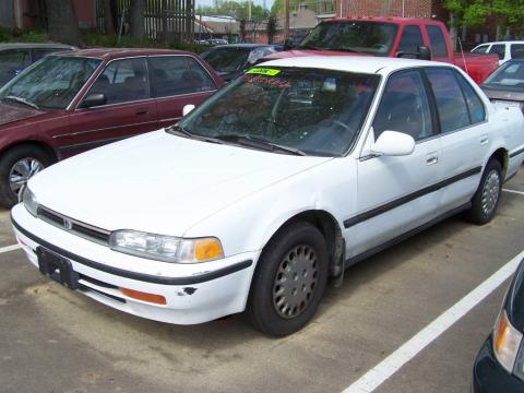 93 honda accord. Frost White 1993 Honda Accord