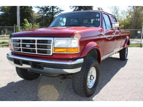 Torreador Red Metallic Ford F350 XL Crew Cab 4x4.  Click to enlarge.