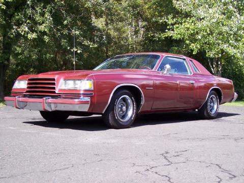 Tapestry Red Metallic Dodge Magnum Coupe.  Click to enlarge.