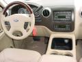  2005 Ford Expedition Medium Parchment Interior #30