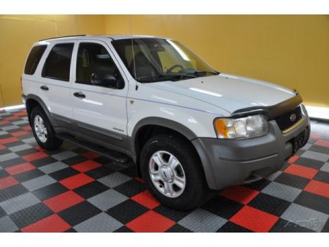 Oxford White Ford Escape XLT V6 4WD.  Click to enlarge.