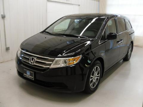 Crystal Black Pearl Honda Odyssey EX-L.  Click to enlarge.