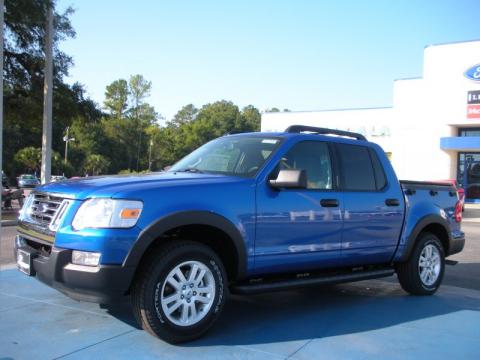 Blue Flame Metallic Ford Explorer Sport Trac XLT.  Click to enlarge.