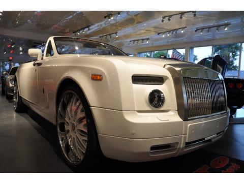 Rolls Royce Phantom Drophead Coupe Price. English White 2008 Rolls-Royce