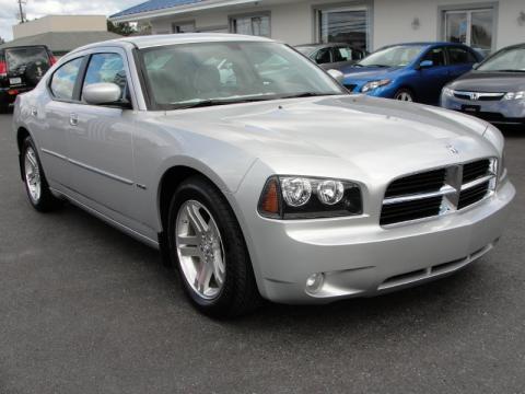 Bright Silver Metallic Dodge Charger R/T.  Click to enlarge.