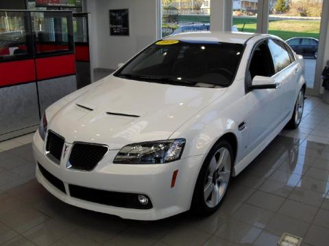 White Hot Pontiac G8 GT.  Click to enlarge.