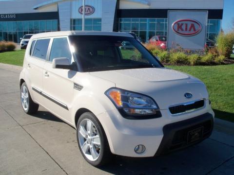 Dune Beige Kia Soul !.  Click to enlarge.