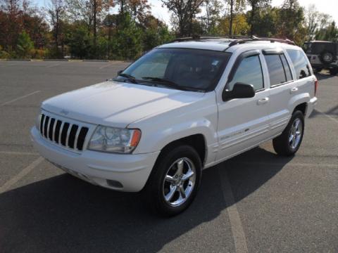 Stone White Jeep Grand Cherokee Limited 4x4.  Click to enlarge.