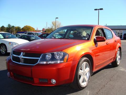 Sunburst Orange Pearl Dodge Avenger R/T.  Click to enlarge.