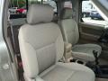  2002 Nissan Frontier Beige Interior #14