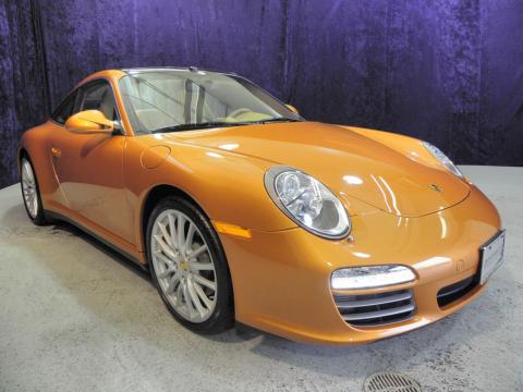 Nordic Gold Metallic Porsche 911 Targa 4S.  Click to enlarge.