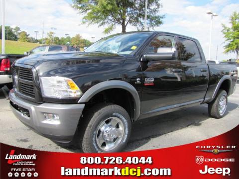 Brilliant Black Crystal Pearl Dodge Ram 2500 HD SLT Outdoorsman Crew Cab 4x4.  Click to enlarge.