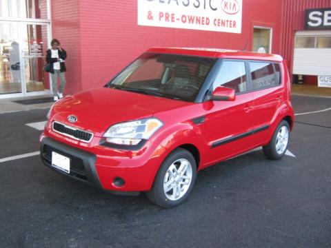 Molten Red Kia Soul +.  Click to enlarge.