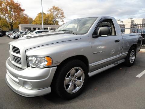 Bright Silver Metallic Dodge Ram 1500 SLT Daytona Regular Cab 4x4.  Click to enlarge.