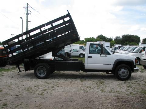 Summit White Chevrolet Silverado 3500 Regular Cab Chassis Dump Truck.  Click to enlarge.