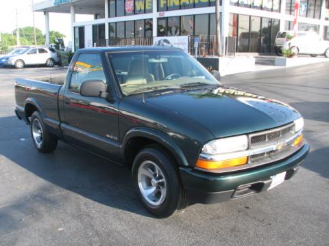 Forest Green Metallic Chevrolet S10 LS Regular Cab.  Click to enlarge.