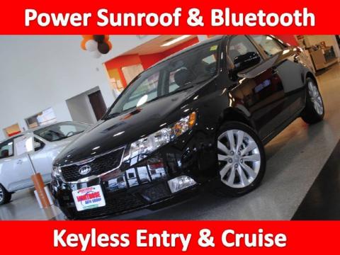 Ebony Black 2011 Kia Forte SX with Black interior Ebony Black Kia Forte SX. Click to enlarge.