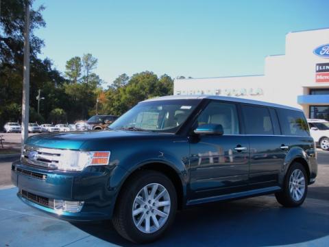 Mediterranean Blue Metallic Ford Flex SEL.  Click to enlarge.