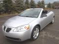 Front 3/4 View of 2009 Pontiac G6 GT Convertible #16