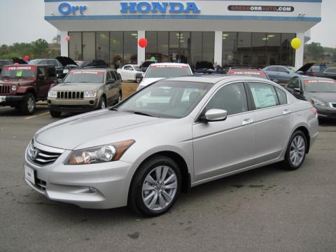 Alabaster Silver Metallic Honda Accord EX-L V6 Sedan.  Click to enlarge.