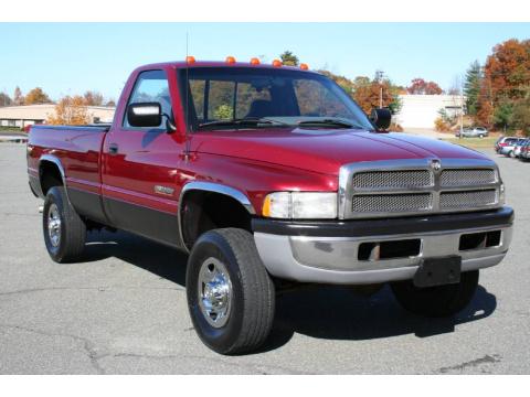 Claret Red Pearl Metallic Dodge Ram 2500 LT Regular Cab 4x4.  Click to enlarge.