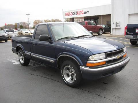 Indigo Blue Metallic Chevrolet S10 LS Regular Cab.  Click to enlarge.
