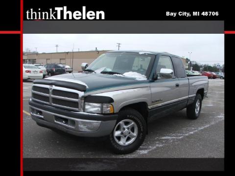 Emerald Green Metallic Dodge Ram 1500 SLT Extended Cab.  Click to enlarge.