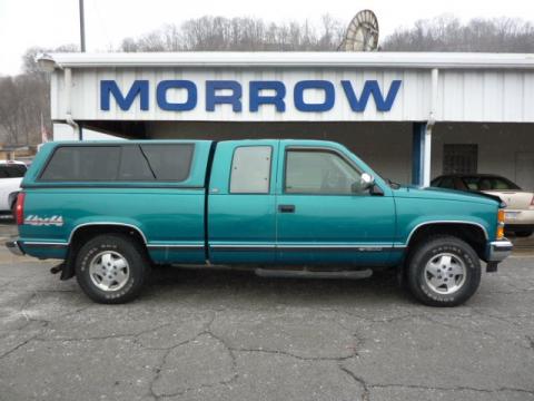 Bright Teal Metallic Chevrolet C/K K1500 Extended Cab 4x4.  Click to enlarge.