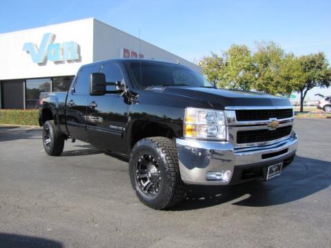 Black Chevrolet Silverado 2500HD LT Crew Cab 4x4.  Click to enlarge.