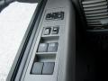 Controls of 2005 Nissan Titan LE Crew Cab 4x4 #26