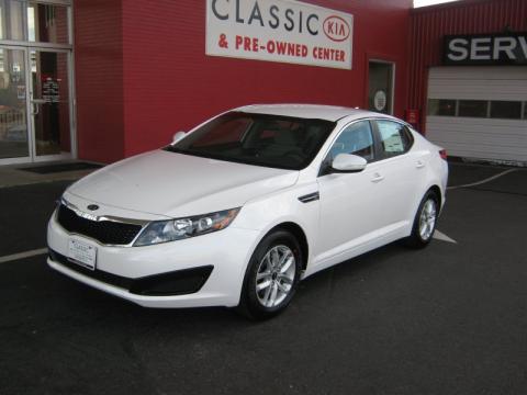 kia optima 2011 white. Snow White Pearl 2011 Kia