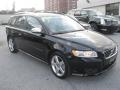 Front 3/4 View of 2010 Volvo V50 T5 R-Design #4