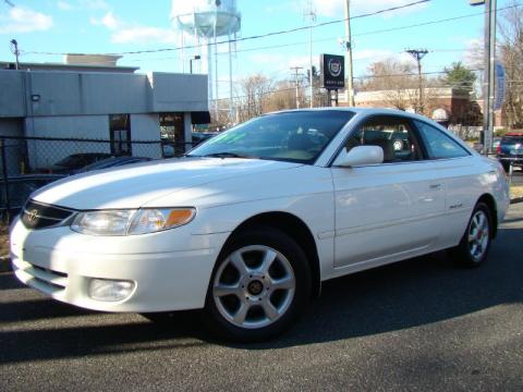 White Diamond Pearl Toyota Solara SLE V6 Coupe.  Click to enlarge.