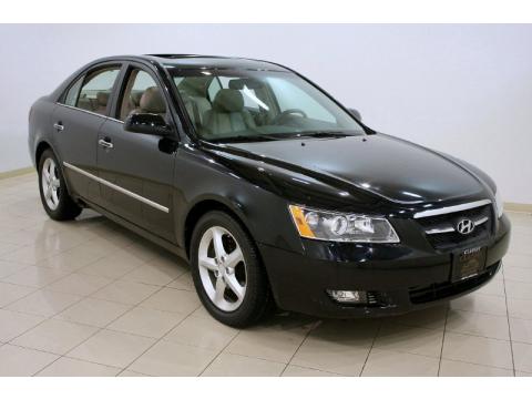 Ebony Black Hyundai Sonata Limited V6.  Click to enlarge.