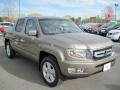 Front 3/4 View of 2011 Honda Ridgeline RTL #7