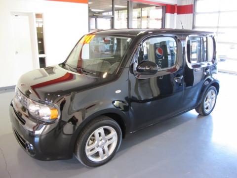 Super Black Nissan Cube 1.8 SL.  Click to enlarge.