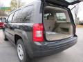  2011 Jeep Patriot Trunk #8