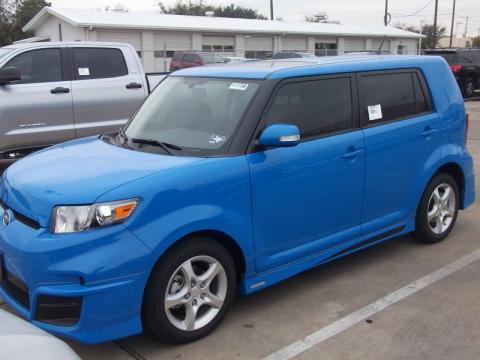 RS Voodoo Blue Scion xB Release Series 8.0.  Click to enlarge.