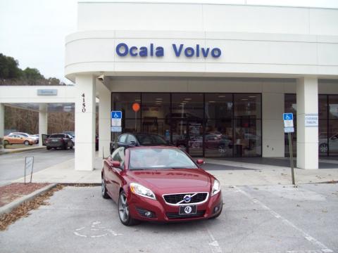 Flamenco Red Metallic Volvo C70 T5.  Click to enlarge.