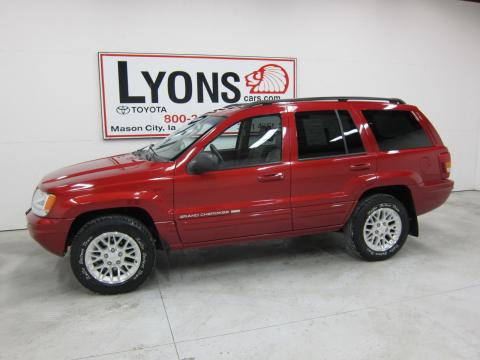 Inferno Red Tinted Pearlcoat Jeep Grand Cherokee Limited 4x4.  Click to enlarge.