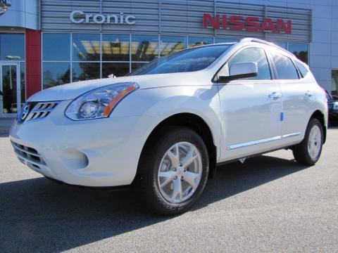 2011 Nissan Rogue Interior Photos. Pearl White 2011 Nissan Rogue