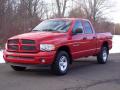 Front 3/4 View of 2002 Dodge Ram 1500 Sport Quad Cab 4x4 #2