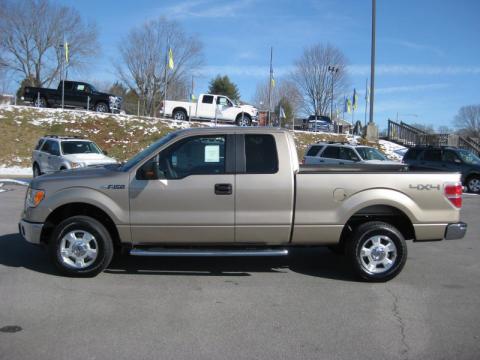 Pale Adobe Metallic Ford F150 XLT SuperCab 4x4.  Click to enlarge.