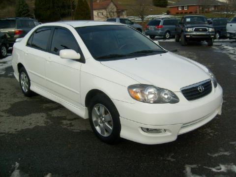 Super White Toyota Corolla S.  Click to enlarge.