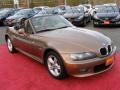 Front 3/4 View of 2001 BMW Z3 2.5i Roadster #5