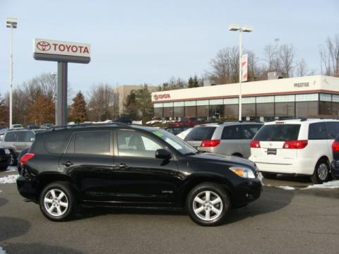 Black Toyota RAV4 Limited 4WD.  Click to enlarge.