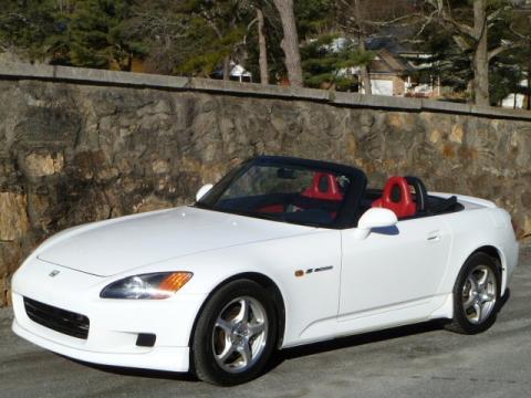 Grand Prix White Honda S2000 Roadster.  Click to enlarge.