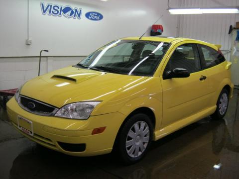 Egg Yolk Yellow Ford Focus ZX3 SE Coupe.  Click to enlarge.