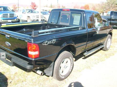 Black 2006 Ford Ranger XLT SuperCab 4x4 with Medium Dark Flint interior 